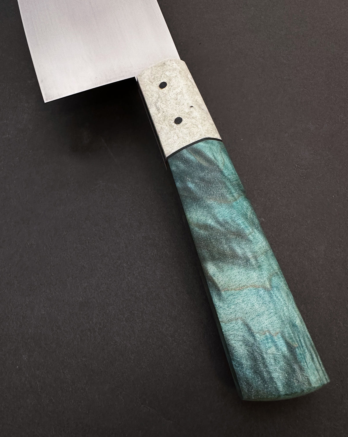 HIGH-CARBON VEGGIE CLEAVER IN MAPLE BURL